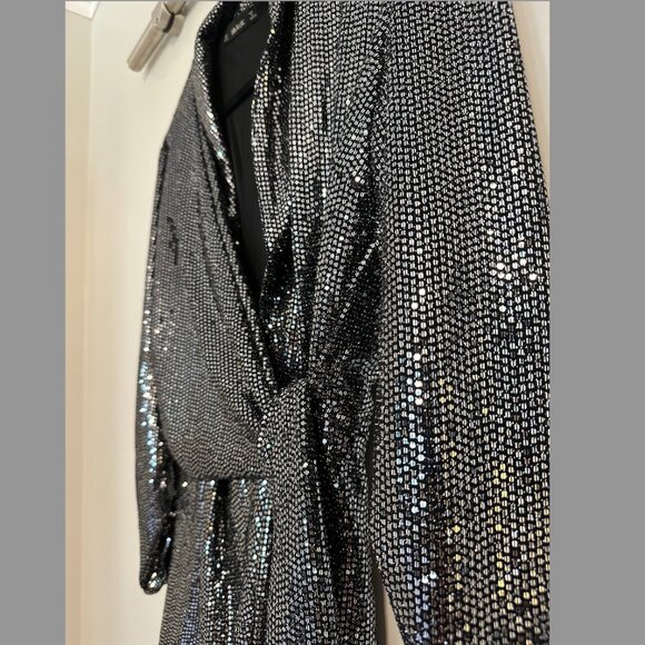 Sparkly Sequin Romper/Jumpsuit - Picture 4 of 10